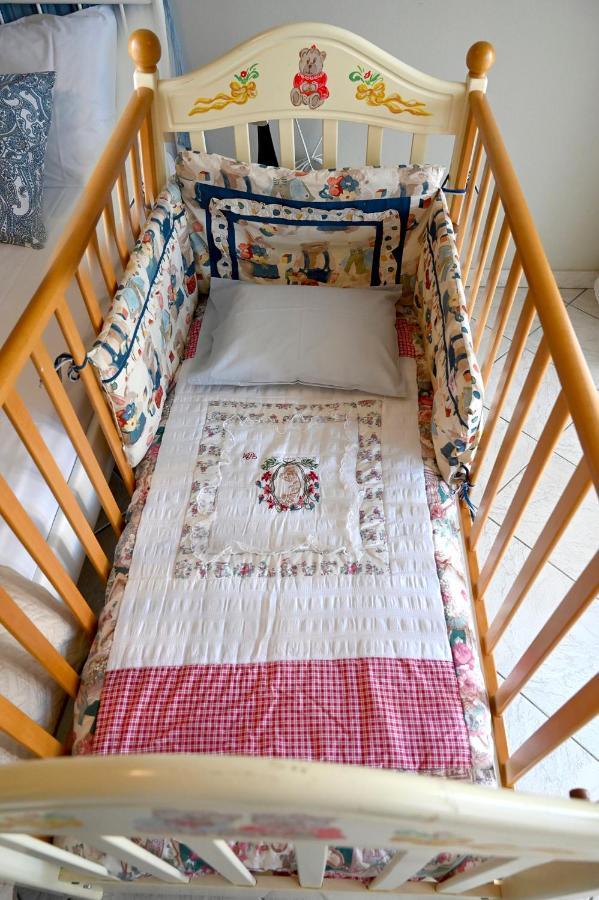 Melrose Maisonette By The Sea 아나비소스 외부 사진